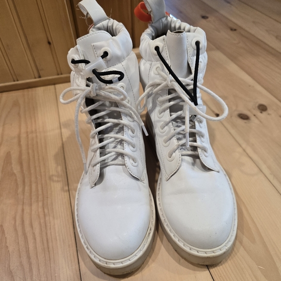 F_WD laceup boots - Picture 6 of 11